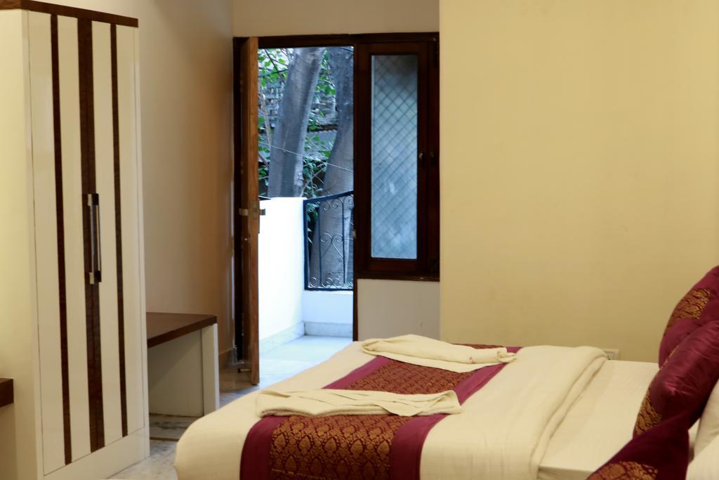 Hindustan- By Backpackers Heaven Hostel New Delhi Bagian luar foto