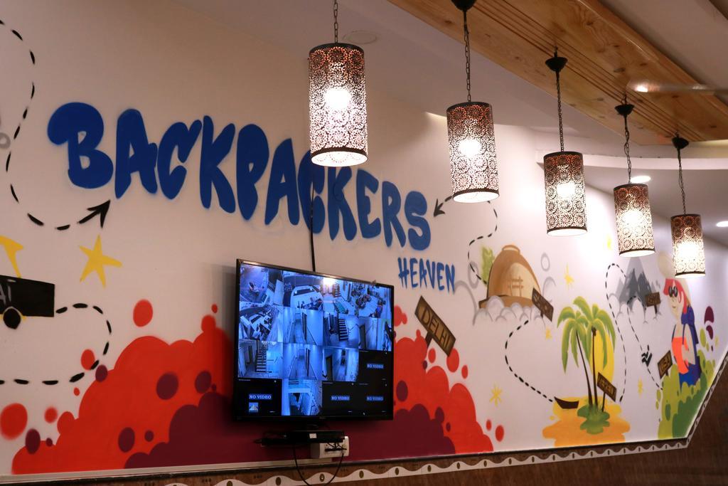 Hindustan- By Backpackers Heaven Hostel New Delhi Bagian luar foto